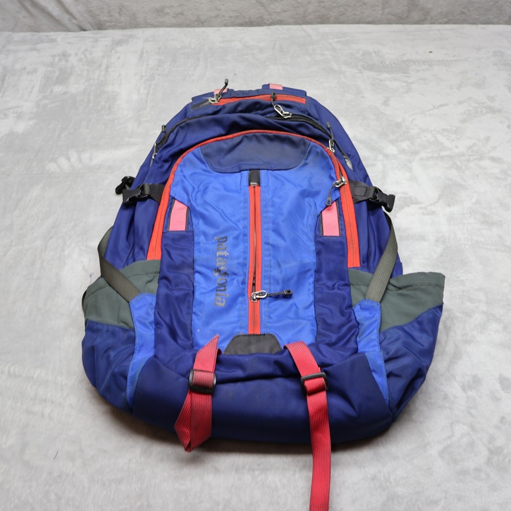 Patagonia Backpack Unisex One Size Blue Refugio 28L Daypack Padded Outdoor Hike